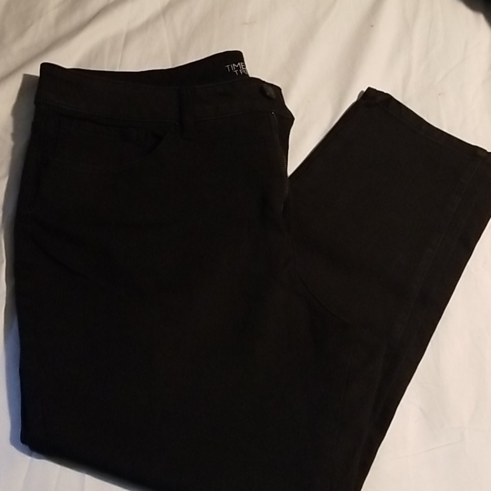 Black skinny jeans